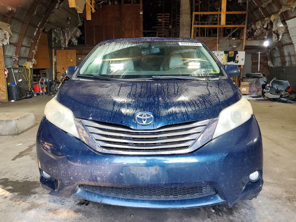 Продажа на аукционе авто 2012 Toyota Sienna, vin: 5TDYK3DC6CS246300, номер лота: 64223046
