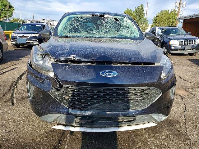 65798126 :رقم المزاد ، 1FMCU0F60MUA30669 vin ، 2021 Ford Escape مزاد بيع