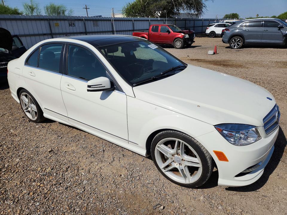 2011 Mercedes-benz C მანქანა იყიდება აუქციონზე, vin: WDDGF5EB1BA470397, აუქციონის ნომერი: 66321836