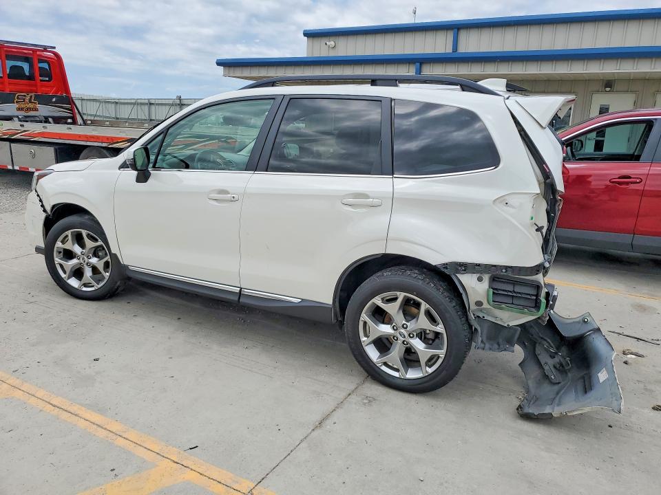 Продаж на аукціоні авто 2018 Subaru Forester, vin: JF2SJAWC6JH601804, номер лоту: 65539656