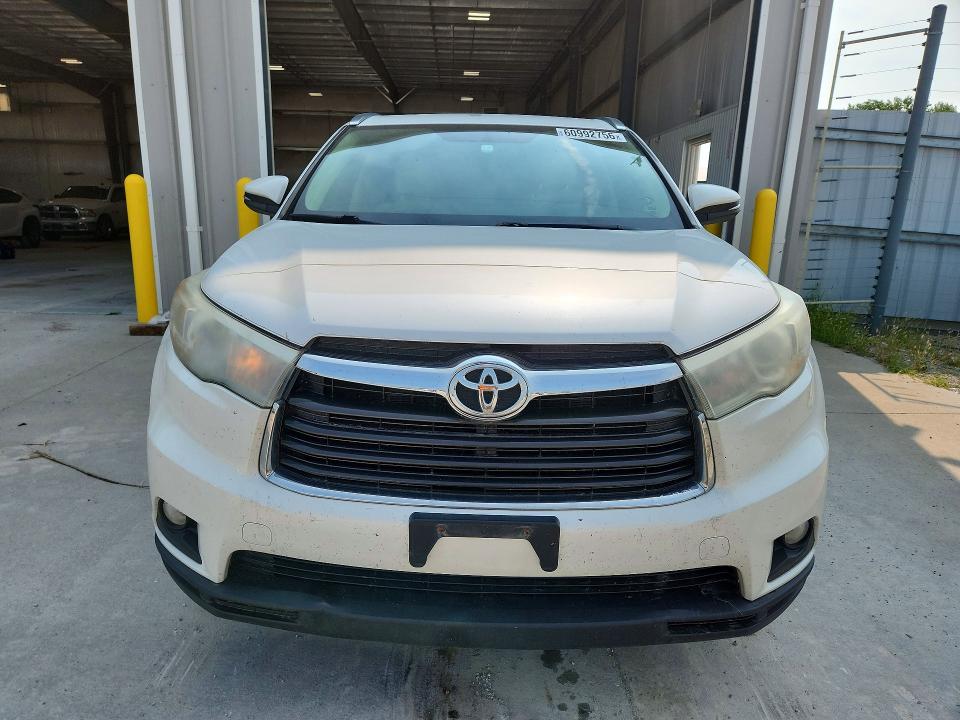 2015 Toyota Highlander მანქანა იყიდება აუქციონზე, vin: 5TDJKRFH0FS215562, აუქციონის ნომერი: 60992756