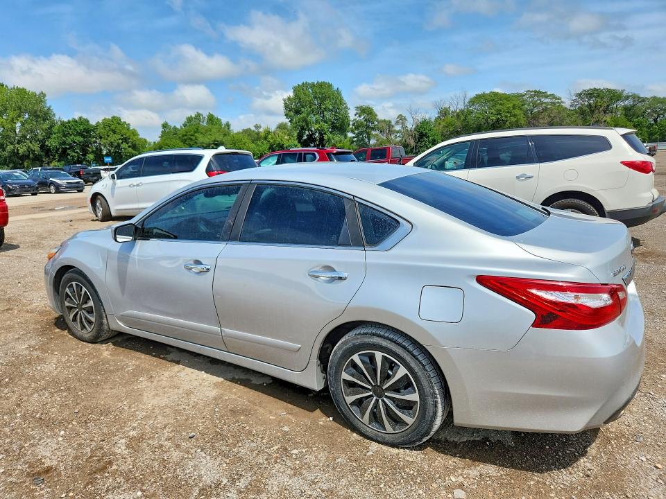 Продаж на аукціоні авто 2016 Nissan Altima, vin: 1N4AL3APXGN356922, номер лоту: 64738826