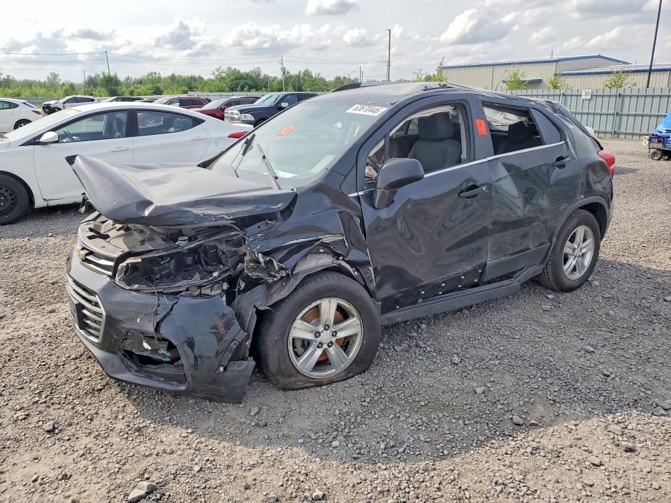 63670446 :رقم المزاد ، 3GNCJLSB0JL329061 vin ، 2018 Chevrolet Trax مزاد بيع