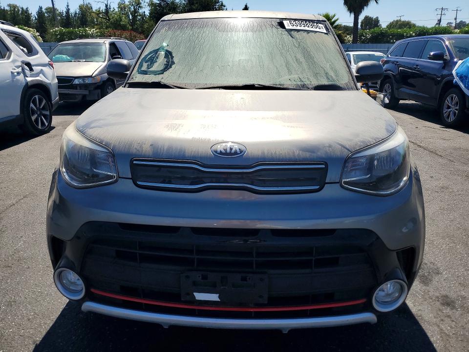 Продаж на аукціоні авто 2018 Kia Soul, vin: KNDJP3A56J7528078, номер лоту: 63998966