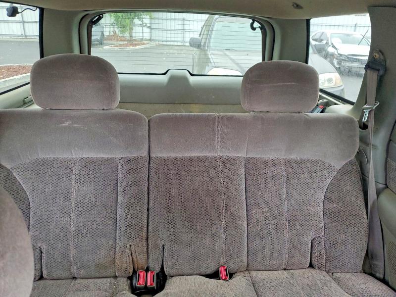 65885926 :رقم المزاد ، 1GNDT13W1Y2387213 vin ، 2000 Chevrolet Blazer مزاد بيع