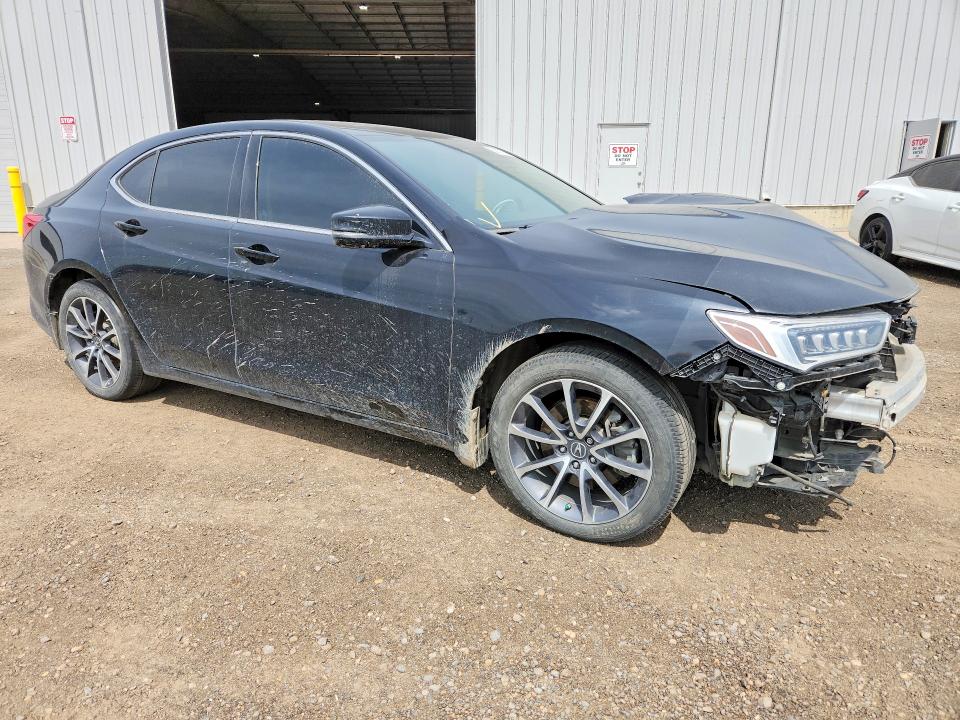 62137386 :رقم المزاد ، 19UUB3F31JA802214 vin ، 2018 Acura Tlk مزاد بيع