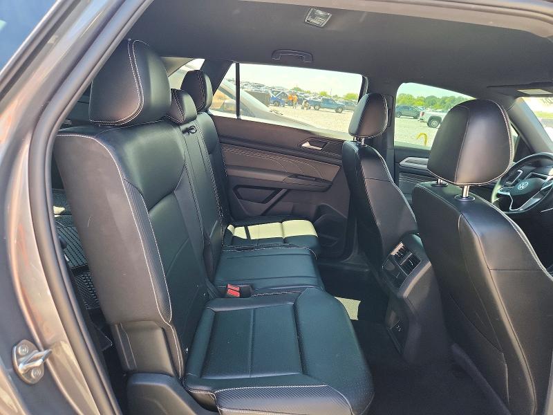 66267116 :رقم المزاد ، 1V2HE2CA5NC212482 vin ، 2022 Volkswagen Atlas Cross Sport مزاد بيع