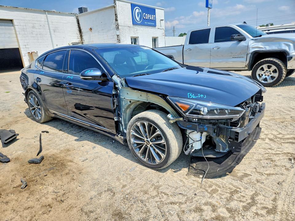 Продаж на аукціоні авто 2018 Kia Cadenza, vin: KNALC4J18J5098571, номер лоту: 64762566