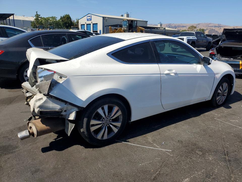 64049766 :رقم المزاد ، 1HGCS1B37CA013865 vin ، 2012 Honda Accord مزاد بيع