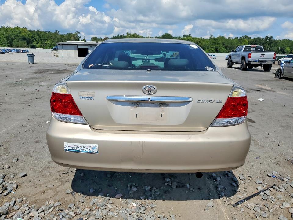 2005 Toyota Camry მანქანა იყიდება აუქციონზე, vin: 4T1BE32K95U035349, აუქციონის ნომერი: 66389256