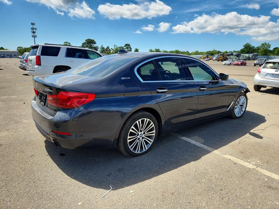 66605906 :رقم المزاد ، WBAJB1C57JB085188 vin ، 2018 Bmw 530xe مزاد بيع