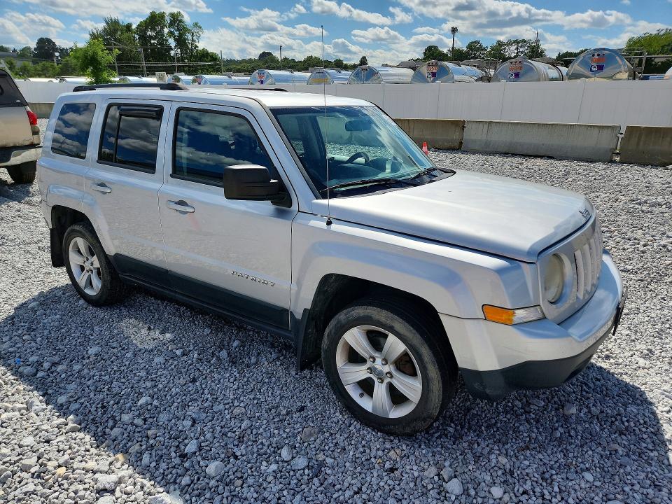 65649386 :رقم المزاد ، 1C4NJRBBXCD568615 vin ، 2012 Jeep Patriot مزاد بيع