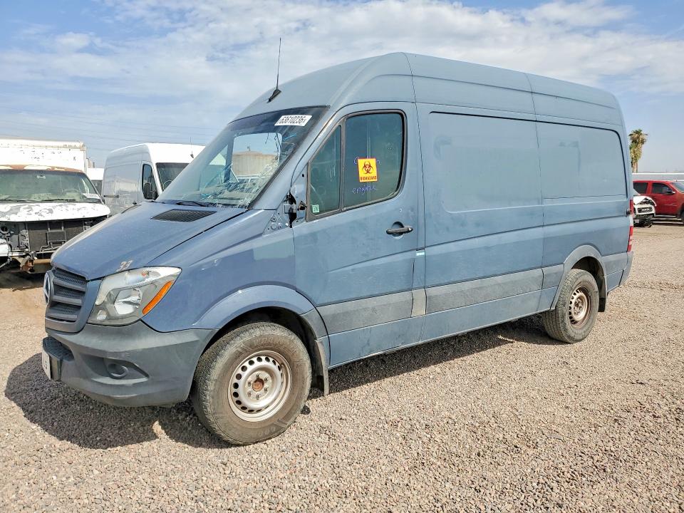 63610236 :رقم المزاد ، WD3PE7CD7JP632035 vin ، 2018 Mercedes-benz Sprinter مزاد بيع