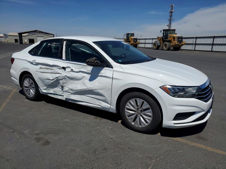 65585366 :رقم المزاد ، 3VWC57BU7KM194837 vin ، 2019 Volkswagen Jetta مزاد بيع