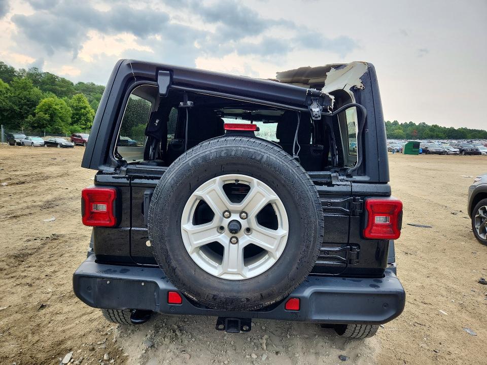 Продажа на аукционе авто 2020 Jeep Wrangler Unlimited, vin: 1C4HJXDN2LW123735, номер лота: 64621846