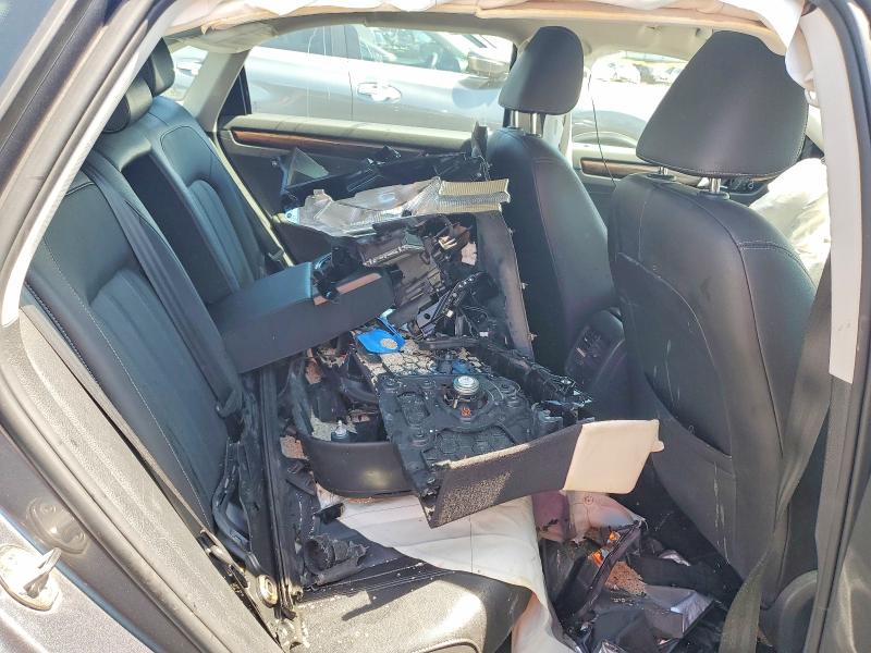 2020 Volkswagen Passat მანქანა იყიდება აუქციონზე, vin: 1VWCA7A33LC015216, აუქციონის ნომერი: 63603276