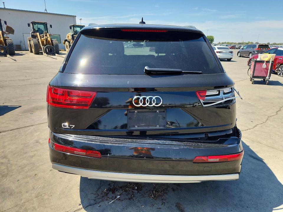 65030536 :رقم المزاد ، WA1AHAF79KD021541 vin ، 2019 Audi Q7 مزاد بيع