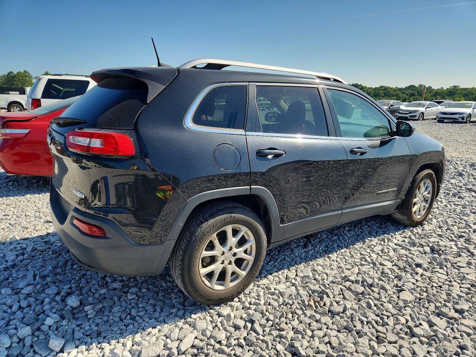 66422836 :رقم المزاد ، 1C4PJLCB2GW135269 vin ، 2016 Jeep Cherokee مزاد بيع
