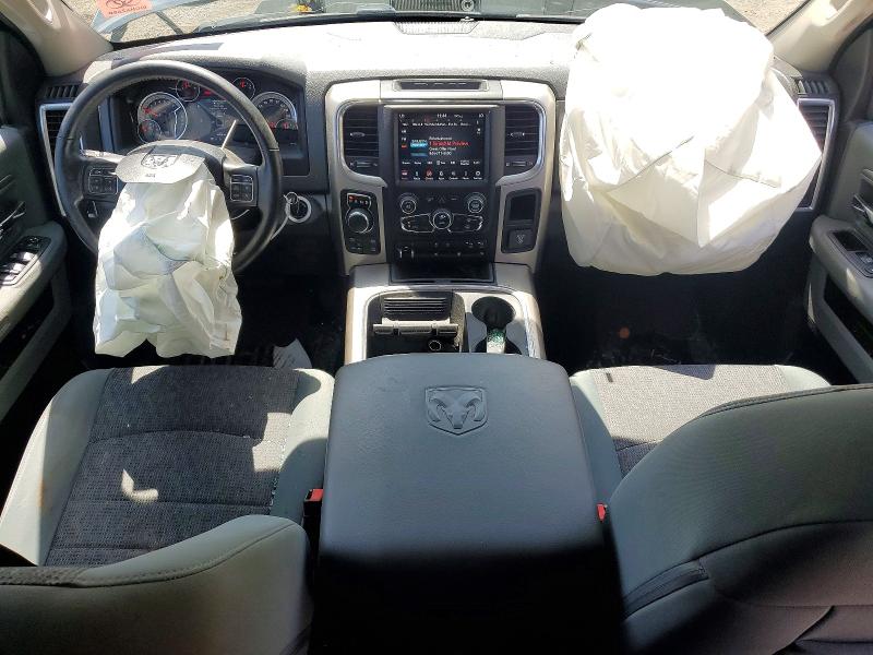 63521896 :رقم المزاد ، 1C6RR7GT5JS345379 vin ، 2018 Ram 1500 مزاد بيع