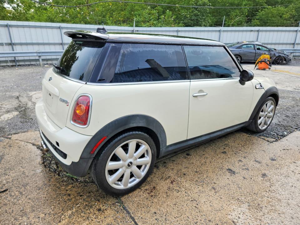 Aukcja sprzedaży 2010 Mini Cooper, vin: WMWMF7C51ATZ73479, numer aukcji: 65004586