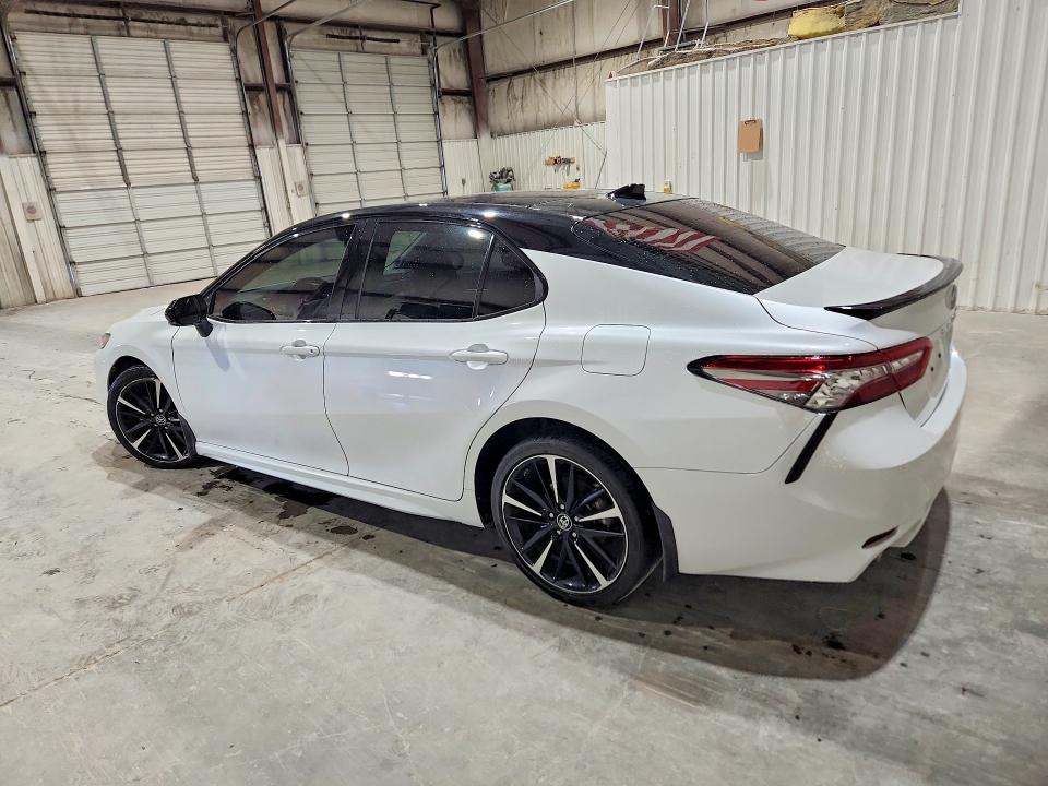2019 Toyota Camry მანქანა იყიდება აუქციონზე, vin: 4T1B61HK4KU167715, აუქციონის ნომერი: 64978986