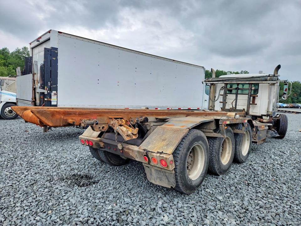 Продажа на аукционе авто 2006 Mack 700, vin: 1M2AG11C76M041494, номер лота: 63914976