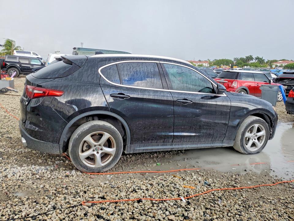 Продаж на аукціоні авто 2018 Alfa Romeo Stelvio, vin: ZASFAKAN7J7B87945, номер лоту: 65726316