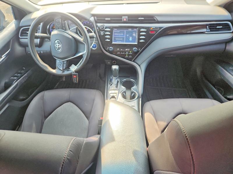 64756776 :رقم المزاد ، 4T1B31HKXKU514893 vin ، 2019 Toyota Camry مزاد بيع