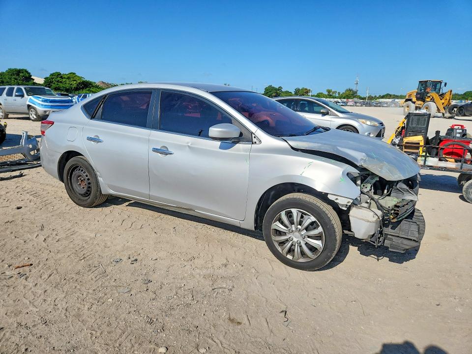 2015 Nissan Sentra მანქანა იყიდება აუქციონზე, vin: 3N1AB7AP6FL652770, აუქციონის ნომერი: 64614176