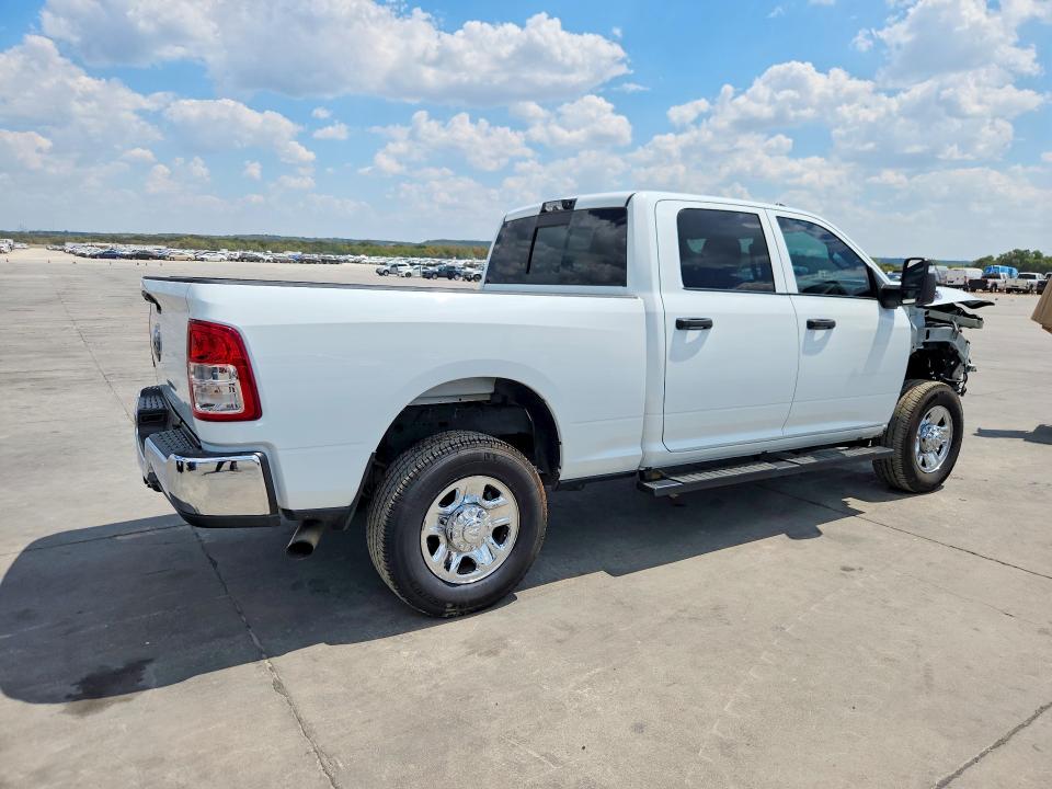 67190766 :رقم المزاد ، 3C6UR5CL9PG637542 vin ، 2023 Ram 2500 مزاد بيع