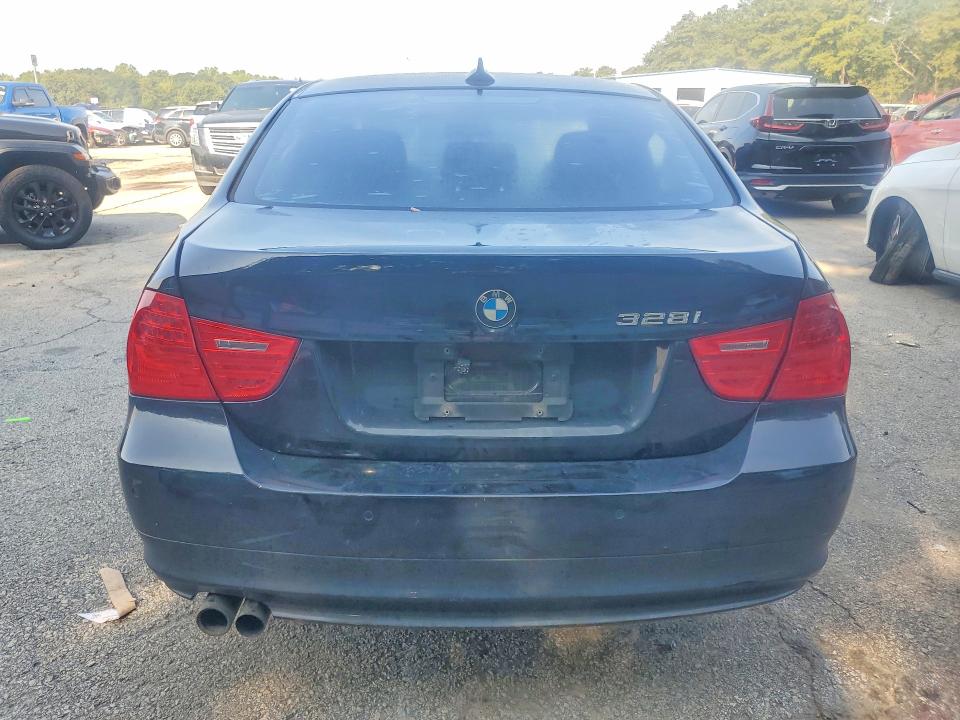 66799836 :رقم المزاد ، WBAPH57509NM32137 vin ، 2009 Bmw 328 مزاد بيع