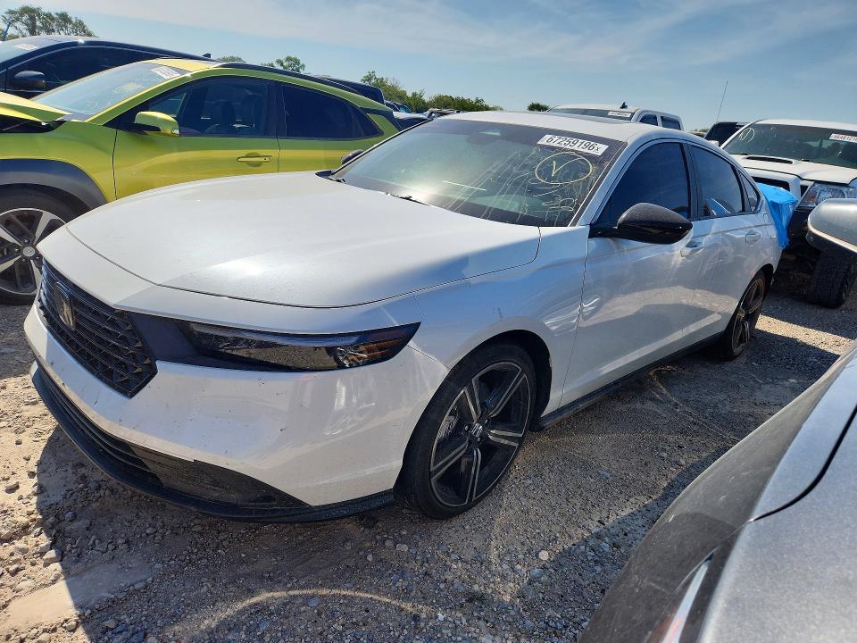 Продажа на аукционе авто 2024 Honda Accord, vin: 1HGCY2F50RA010007, номер лота: 67259196