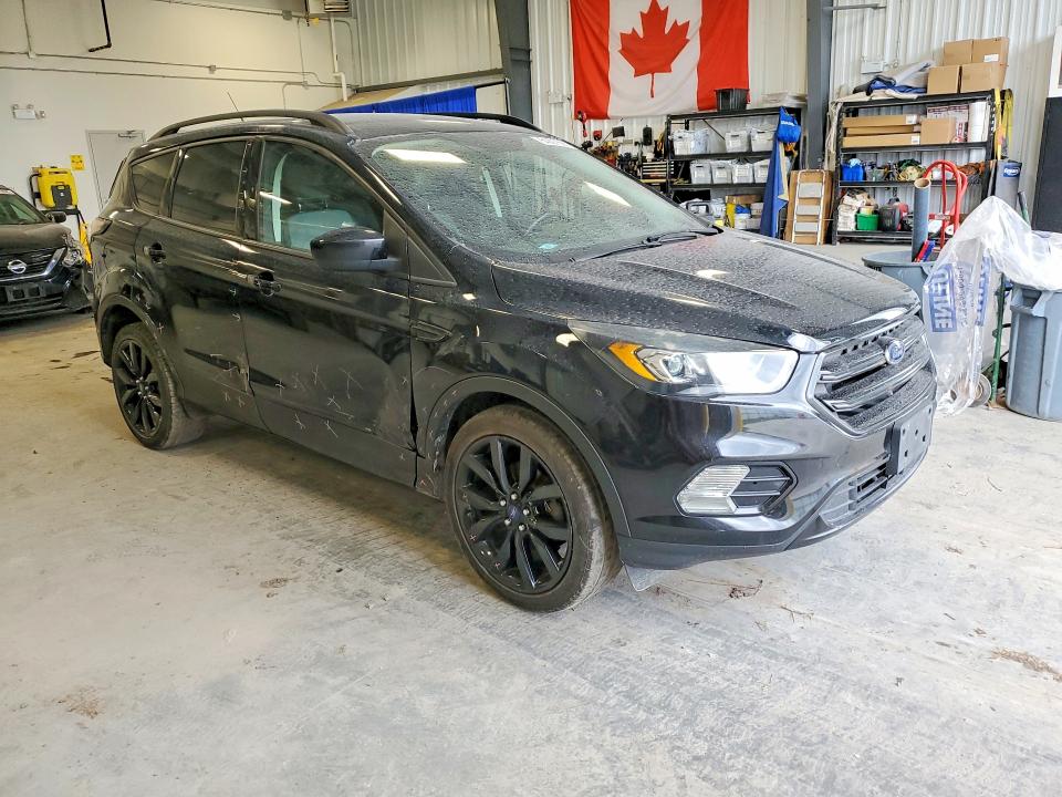 Aukcja sprzedaży 2018 Ford Escape, vin: 1FMCU0GD5JUC81437, numer aukcji: 64297696