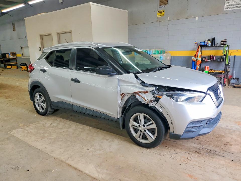 Продаж на аукціоні авто 2019 Nissan Kicks, vin: 3N1CP5CU8KL560202, номер лоту: 65022576
