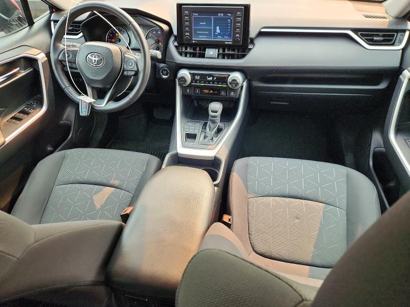 64120046 :رقم المزاد ، 2T3P1RFV0LW100800 vin ، 2020 Toyota Rav4 مزاد بيع