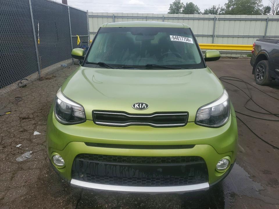 2017 Kia Soul მანქანა იყიდება აუქციონზე, vin: KNDJP3A50H7884942, აუქციონის ნომერი: 64817756