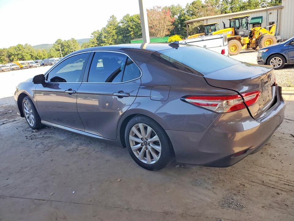 2020 Toyota Camry მანქანა იყიდება აუქციონზე, vin: 4T1C11AK8LU942774, აუქციონის ნომერი: 65640496