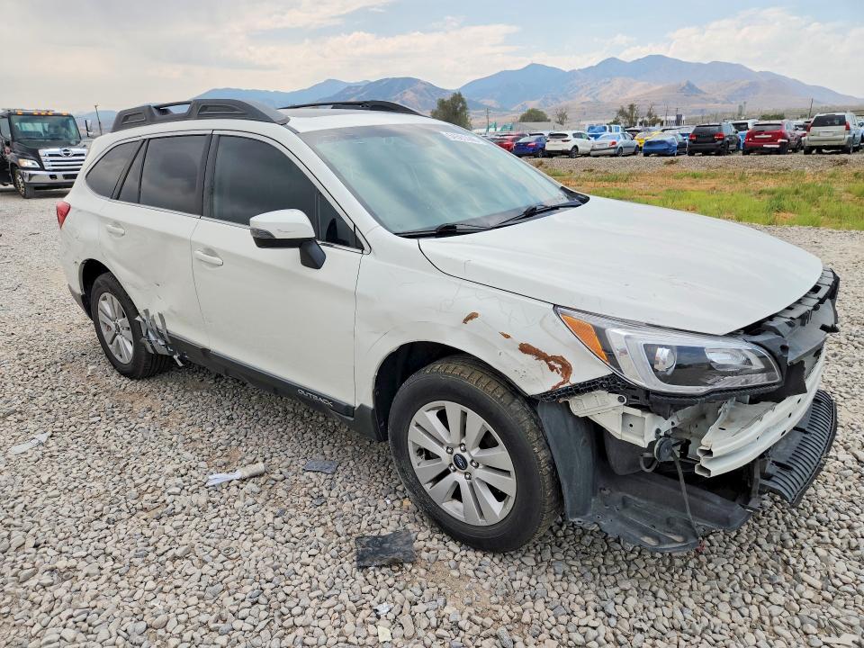64561446 :رقم المزاد ، 4S4BSBNC9F3326836 vin ، 2015 Subaru Outback مزاد بيع