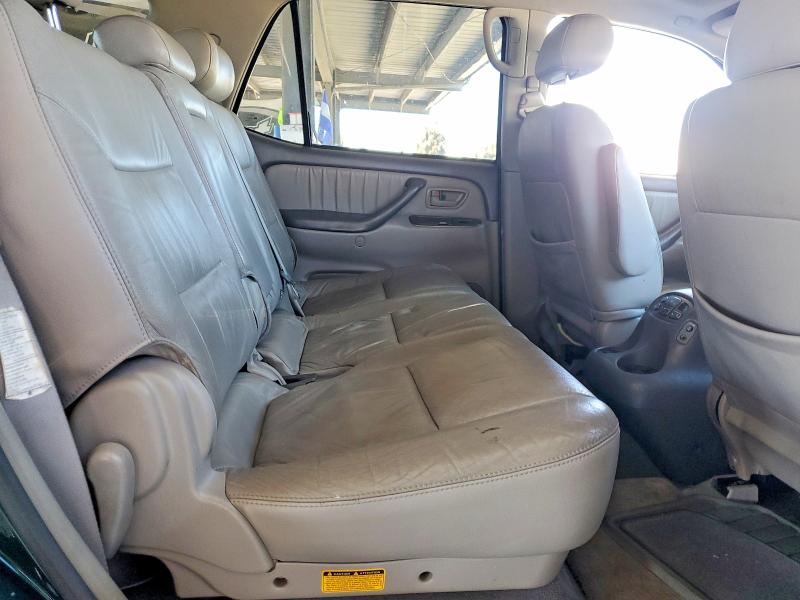 2004 Toyota Sequoia მანქანა იყიდება აუქციონზე, vin: 5TDBT48A74S229587, აუქციონის ნომერი: 64037836