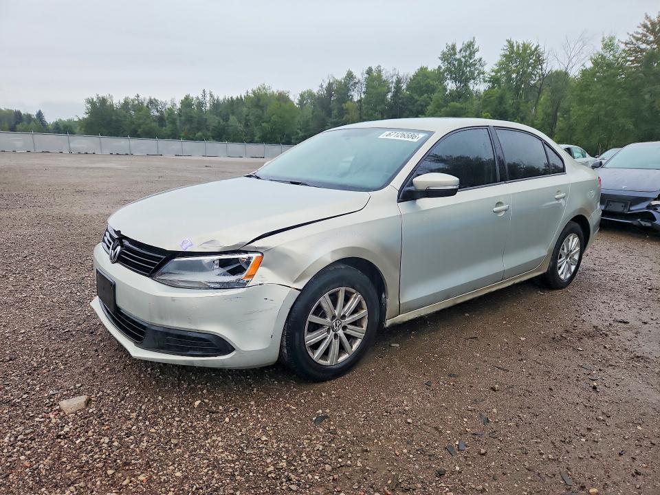 67126586 :رقم المزاد ، 3VWDK7AJ0BM332237 vin ، 2011 Volkswagen Jetta مزاد بيع