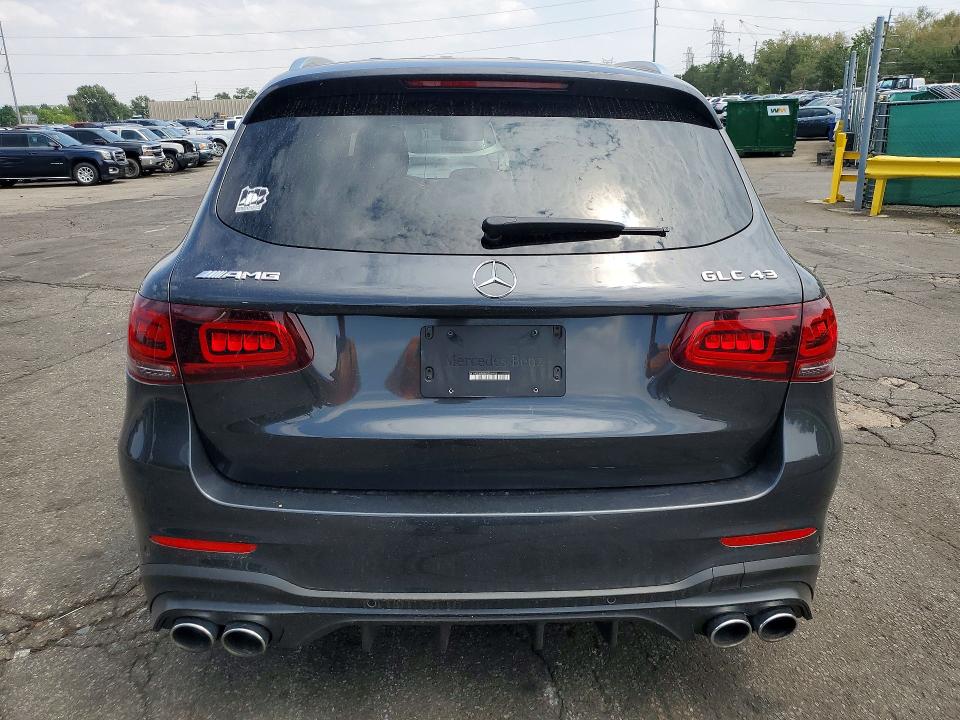63743176 :رقم المزاد ، W1N0G6EB0NG039476 vin ، 2022 Mercedes-benz Glc مزاد بيع
