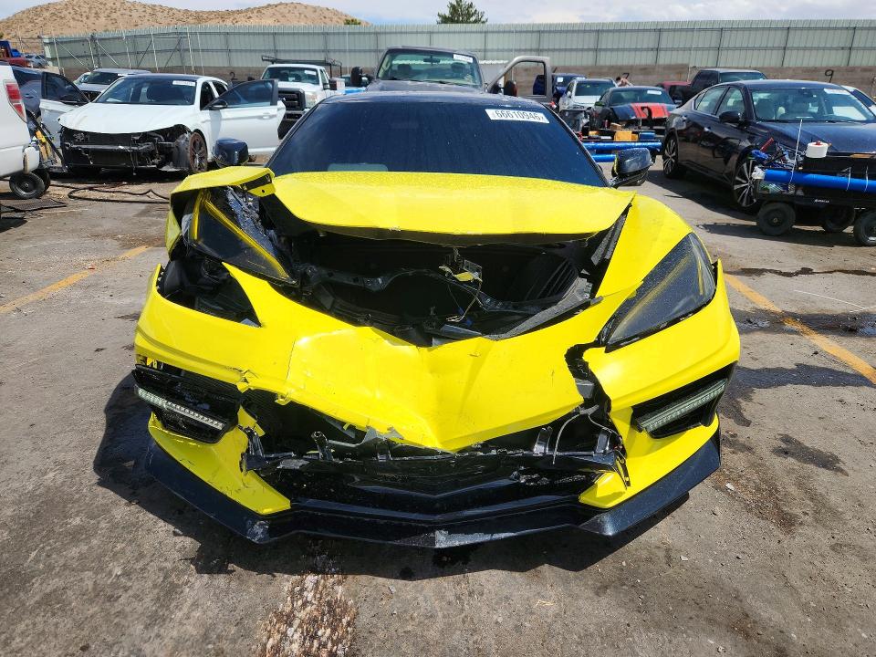 66610946 :رقم المزاد ، 1G1YC3D45M5000019 vin ، 2021 Chevrolet Corvette مزاد بيع
