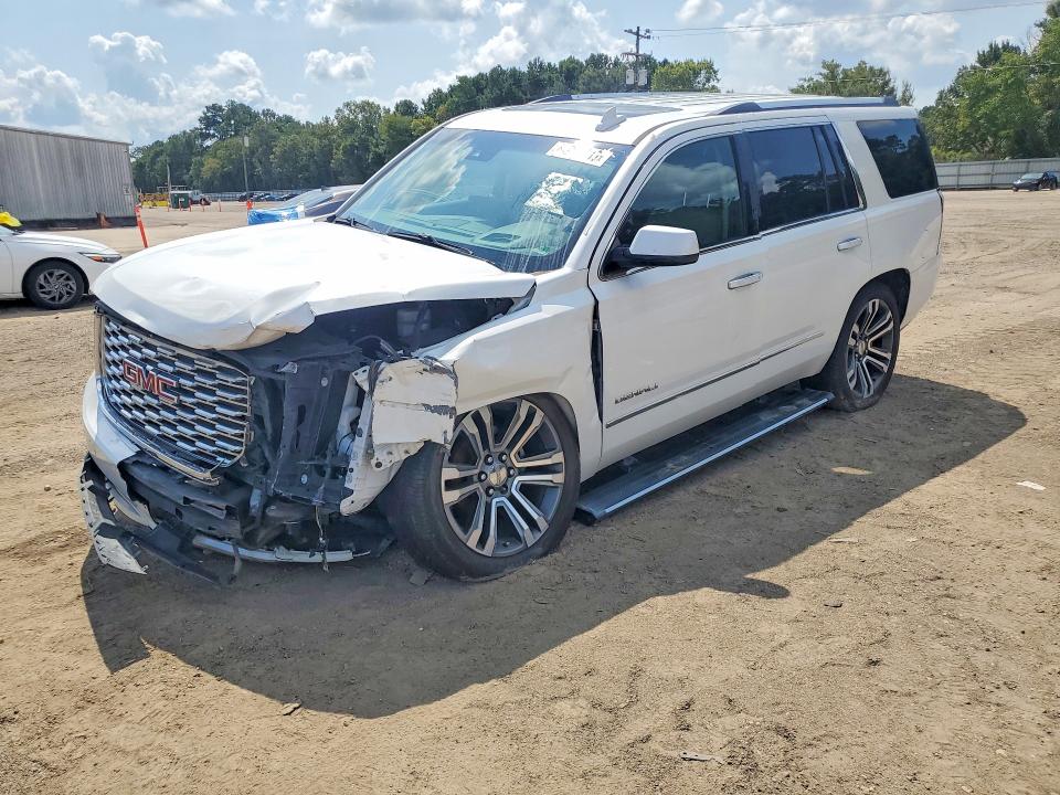 63823286 :رقم المزاد ، 1GKS1CKJ4KR121193 vin ، 2019 Gmc Yukon مزاد بيع