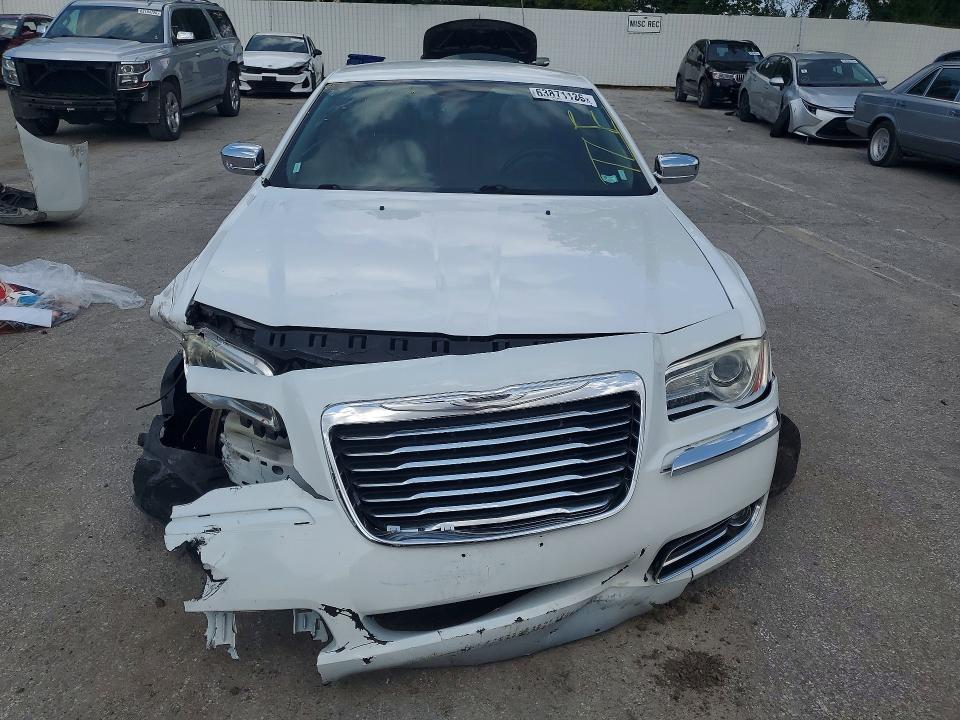 Aukcja sprzedaży 2014 Chrysler 300c, vin: 2C3CCAET0EH118084, numer aukcji: 63871136