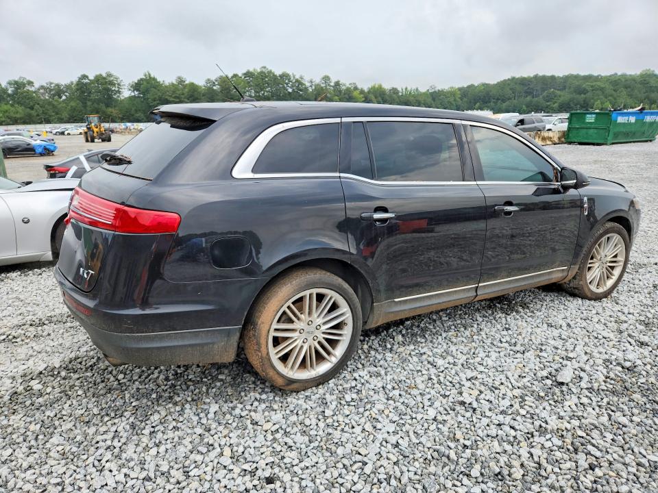 65947936 :رقم المزاد ، 2LMHJ5AT6JBL00633 vin ، 2018 Lincoln Mkt مزاد بيع
