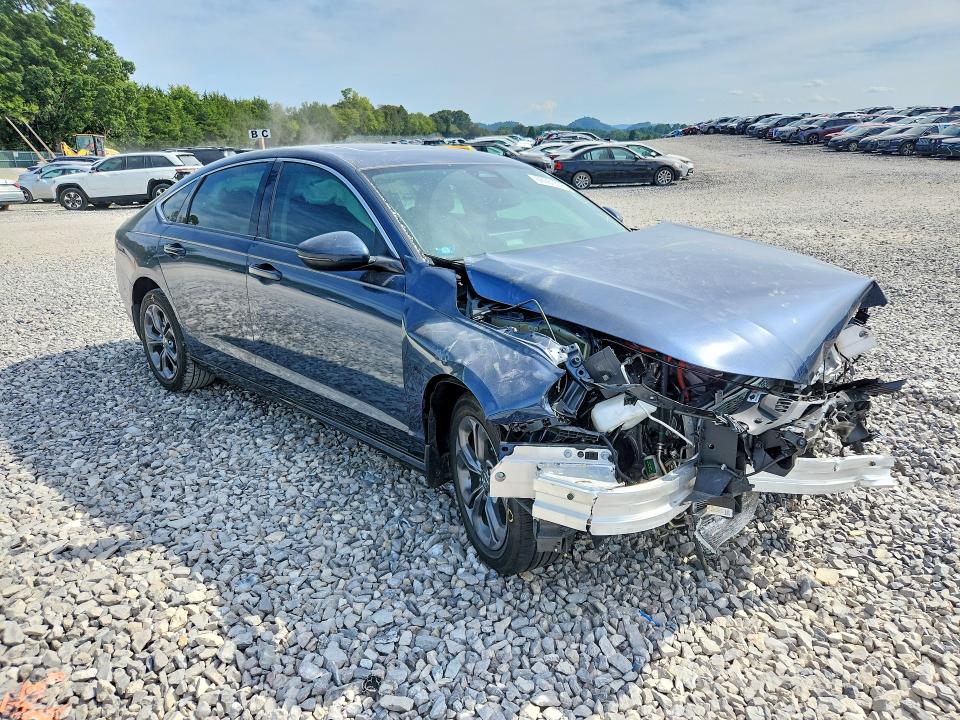 66361656 :رقم المزاد ، 1HGCY2F67RA084761 vin ، 2024 Honda Accord مزاد بيع