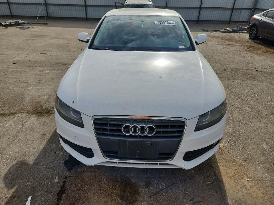 66957046 :رقم المزاد ، WAUAFAFL0BN030130 vin ، 2011 Audi A4 مزاد بيع