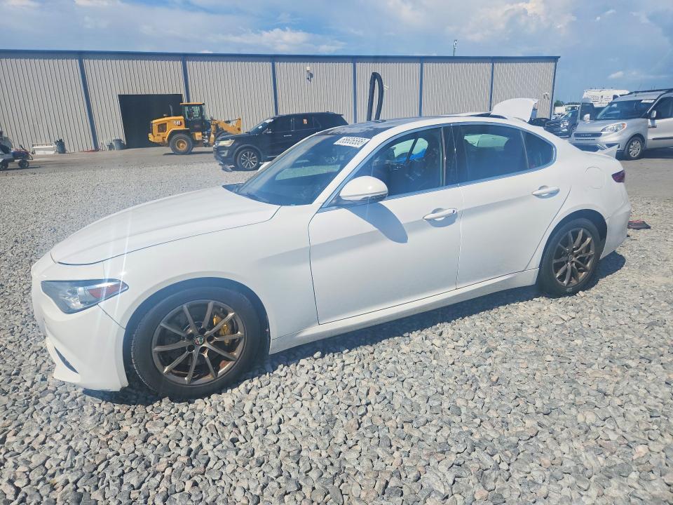 Продаж на аукціоні авто 2018 Alfa Romeo Giulia, vin: ZARFAEBN2J7590021, номер лоту: 65606586
