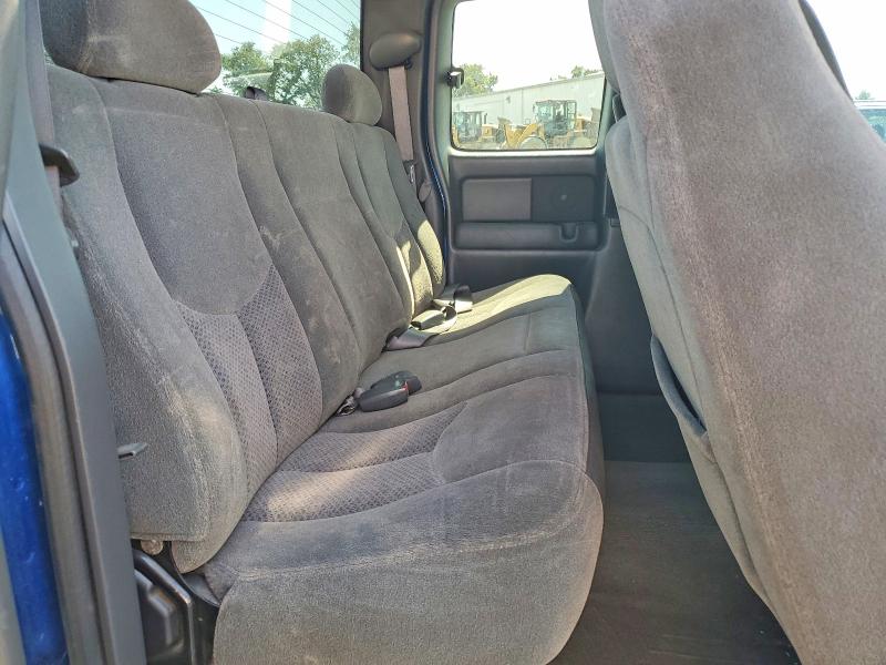 64774426 :رقم المزاد ، 2GCEC19V831120400 vin ، 2003 Chevrolet Silverado مزاد بيع