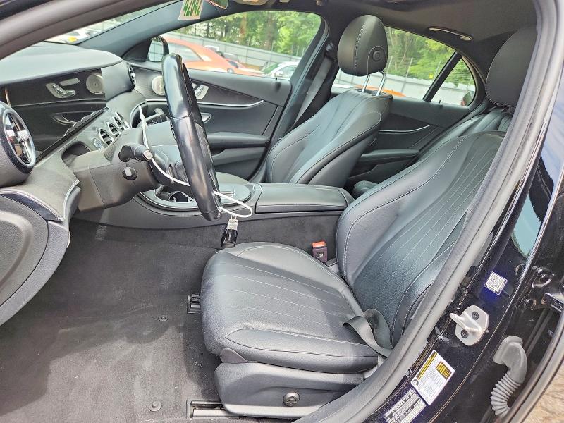 62453676 :رقم المزاد ، W1KZF8DB5PB184601 vin ، 2023 Mercedes-benz E مزاد بيع